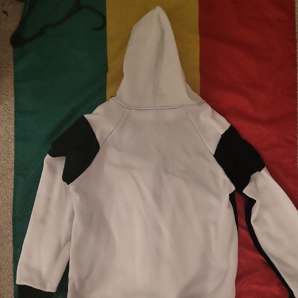 Men's Black and White Hooded Puffer Jacket - Picture 2 of 2